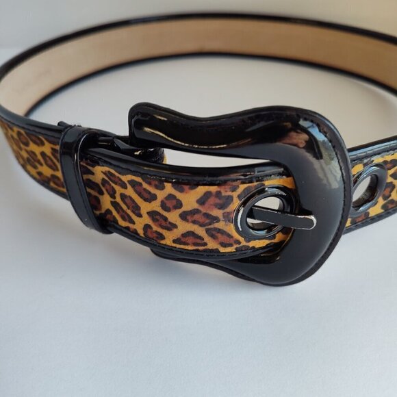 Ladies SZ S Leopard Leather Belt